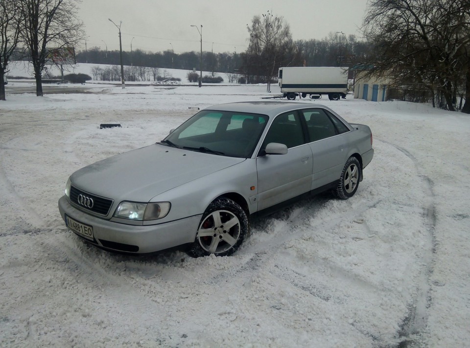 Зустрічайте! AUDI A6 C4 1