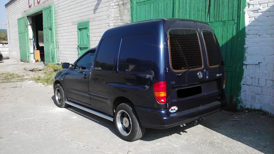 Куплені диски DEZENT R14 перед 7J ET25 зад 8J ET15 1