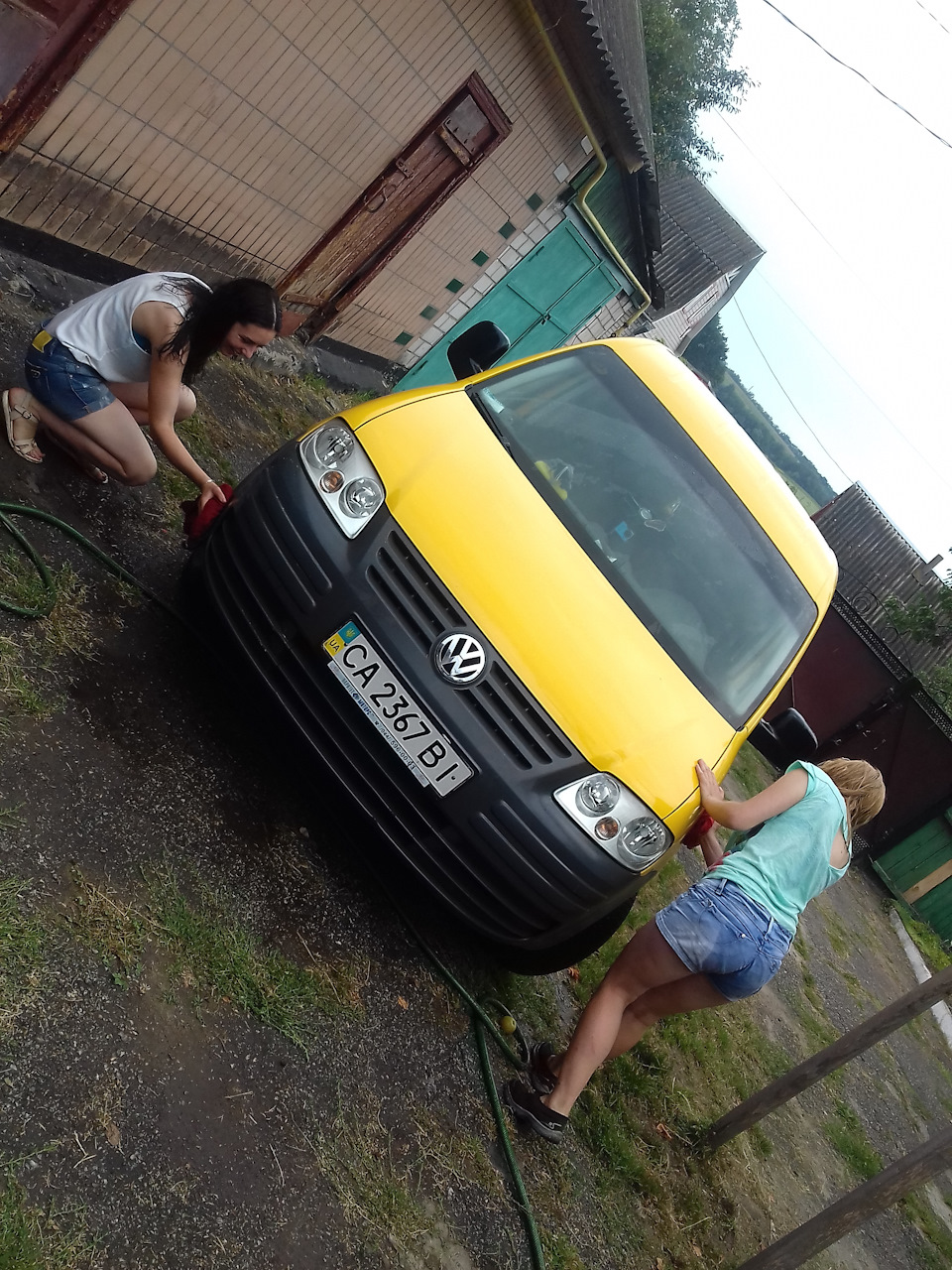 Ось так треба мити машину 😂😁😉 1