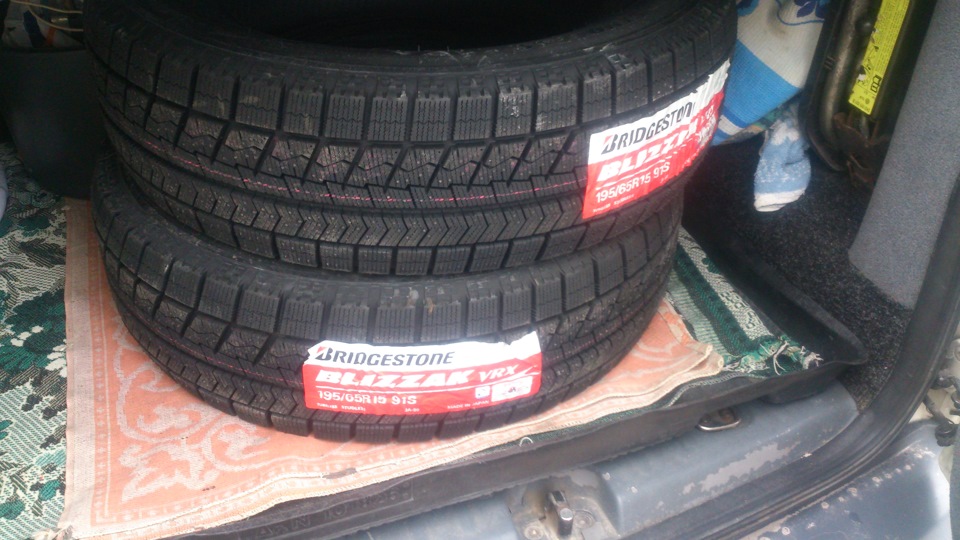 Bridgestone Blizzak VRX 2