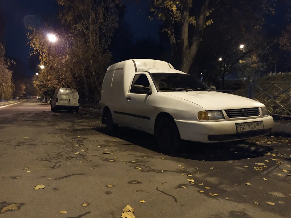 Перша мийкааа)))