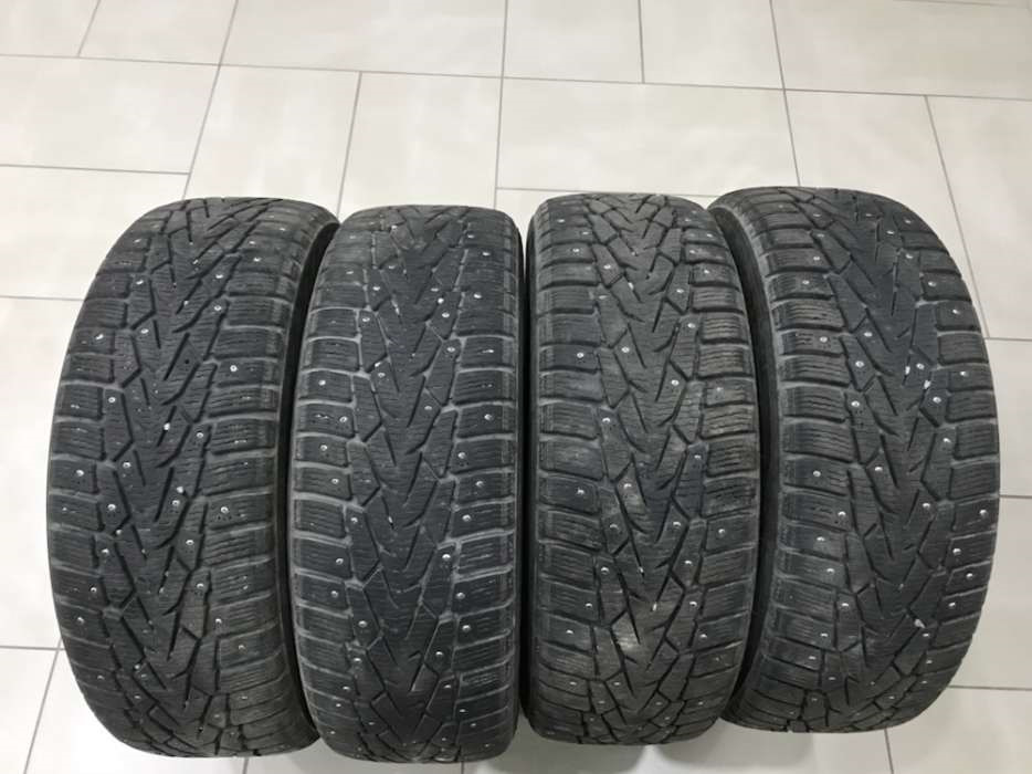 232000 km Nokian Hakkapelitta 7 1