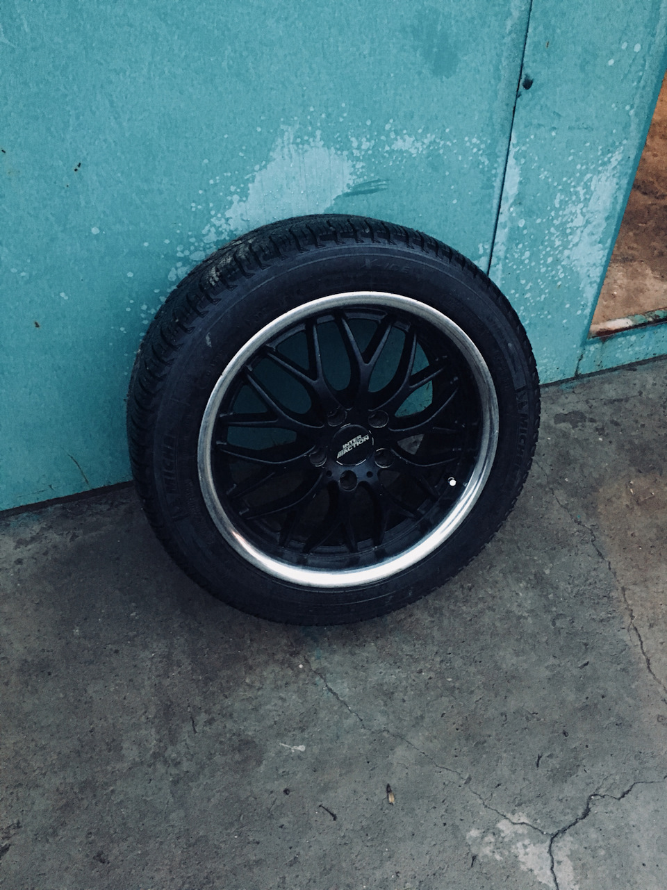 Продаж дисків R17 ЖИР 1
