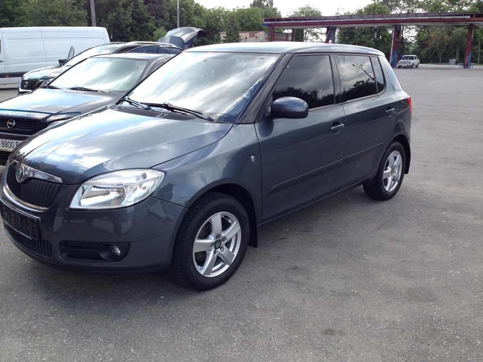 Продам Skoda Fabia 1.4 16v 2