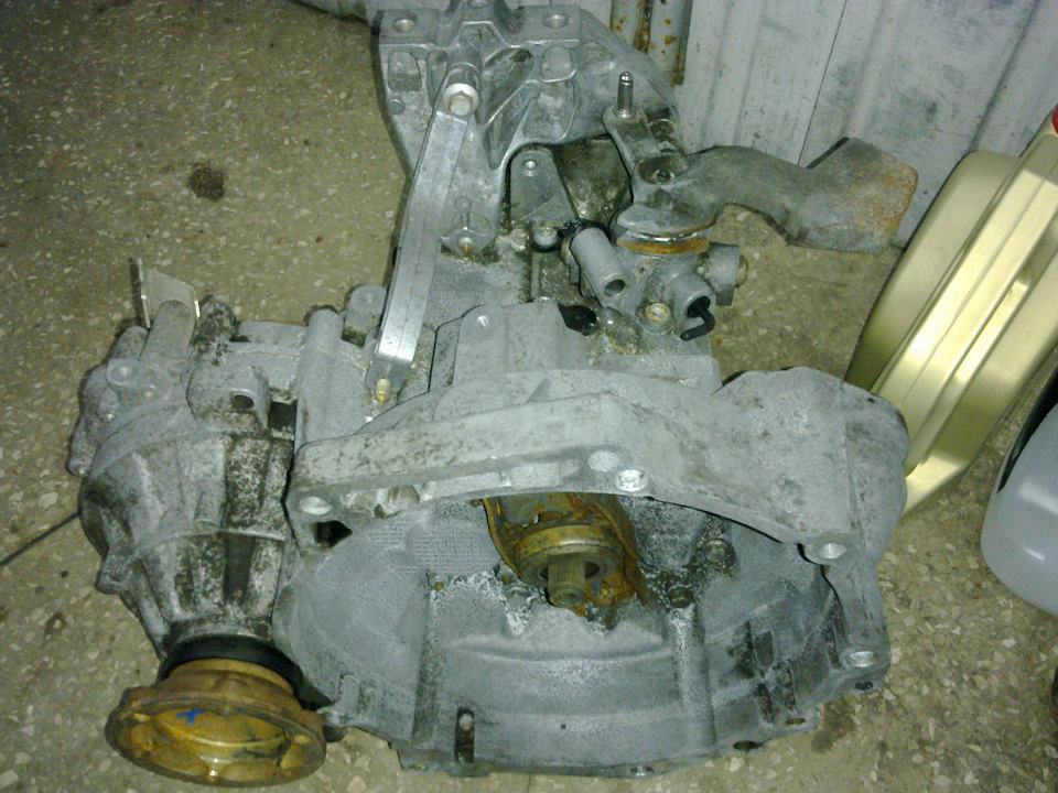 232703км Заміна МКПП, зчеплення, сальника к/в 1