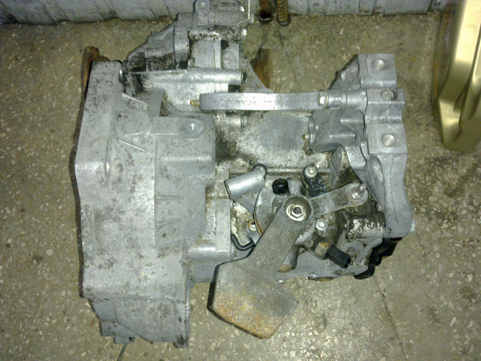 232703км Заміна МКПП, зчеплення, сальника к/в 3