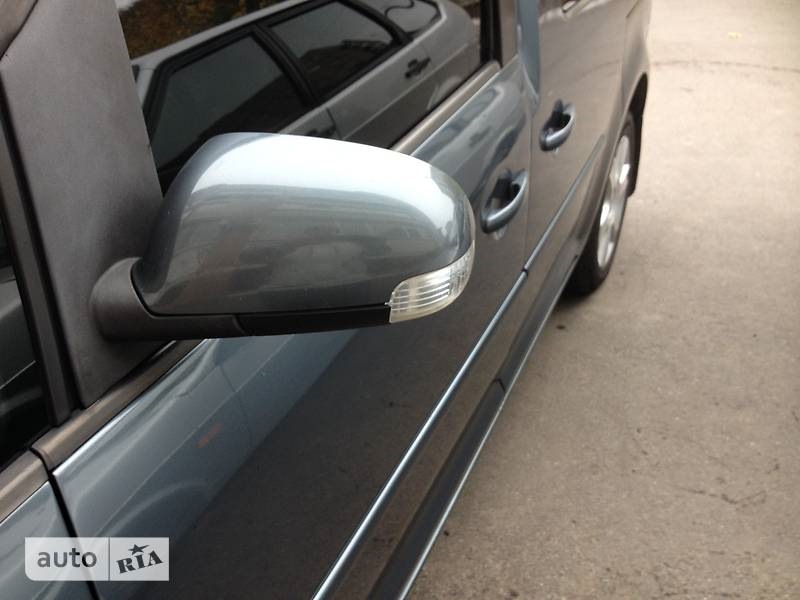 Бують і такі Caddy) 5