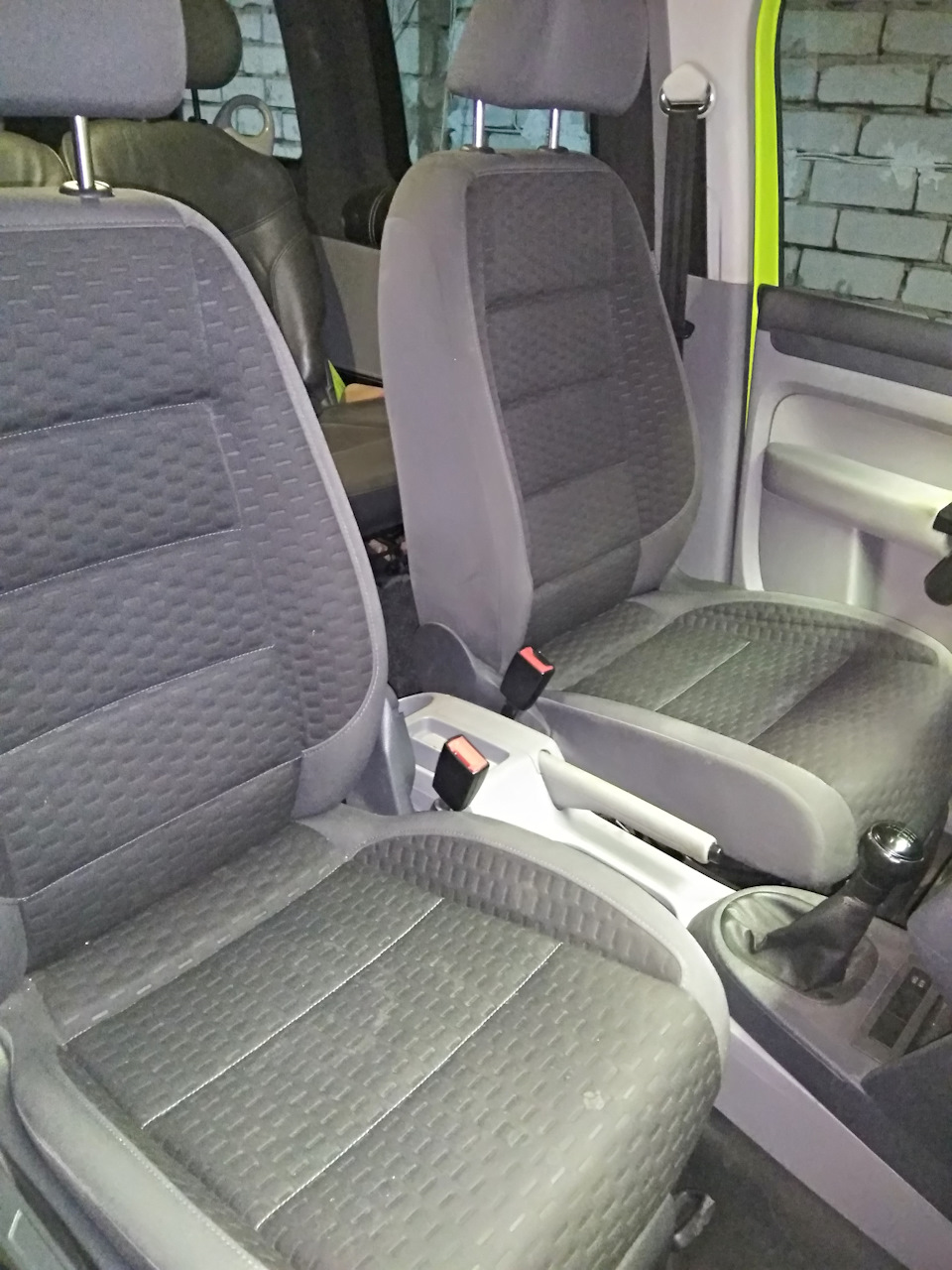 Сидіння vw touran 3