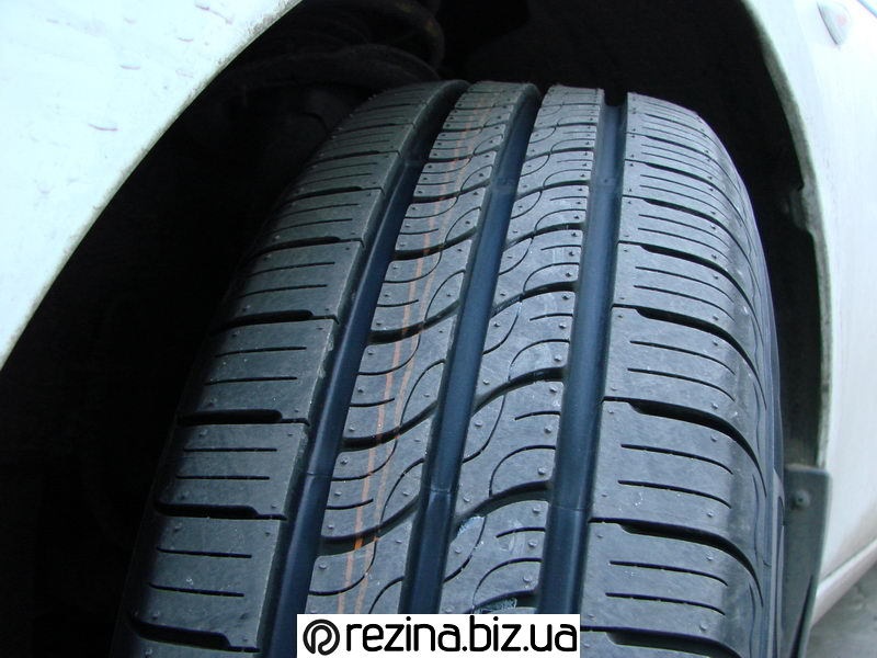 Літні шини 205 60 16 Kumho Sence KR26 1