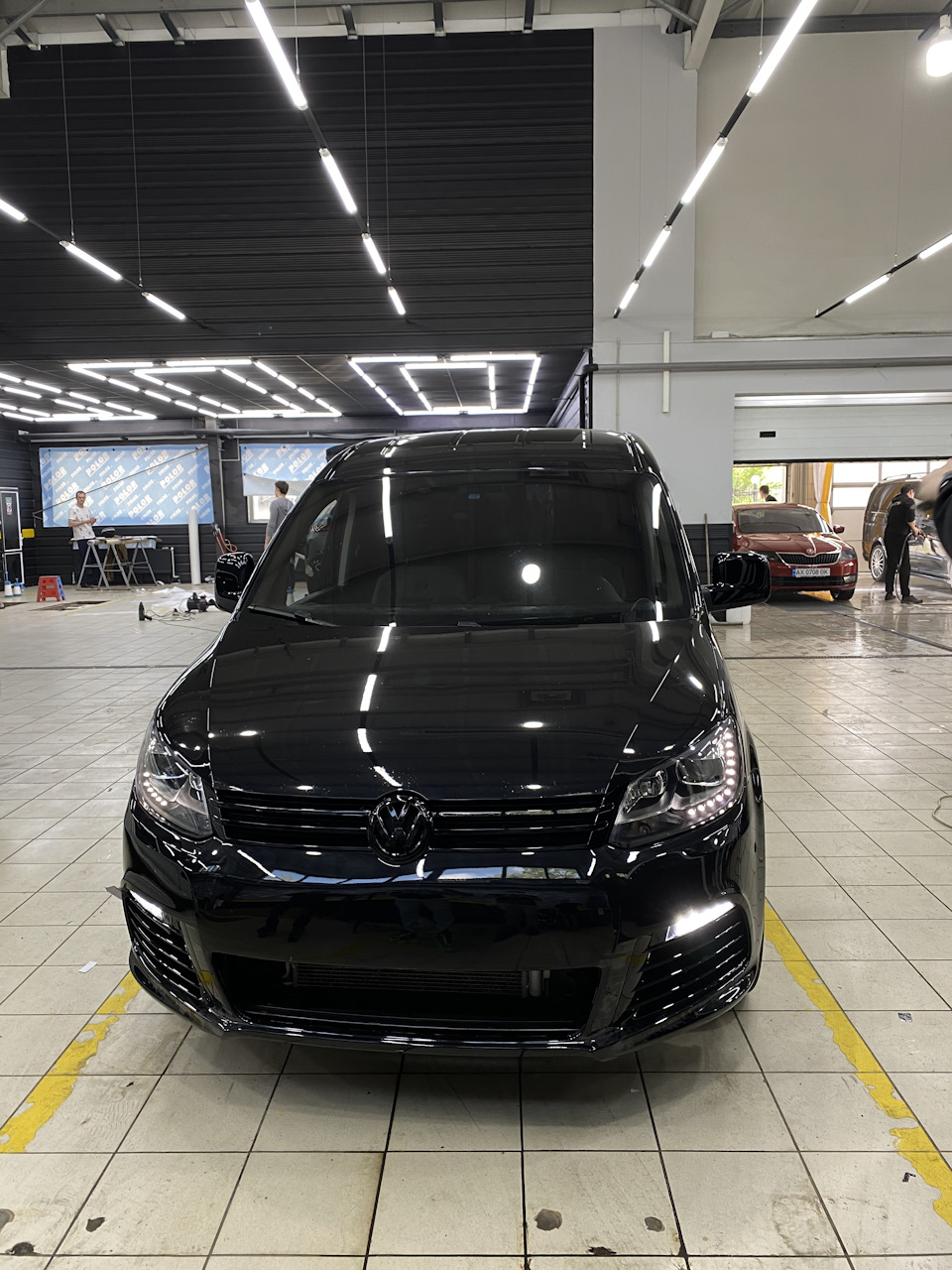 Caddy R-line продовження 4