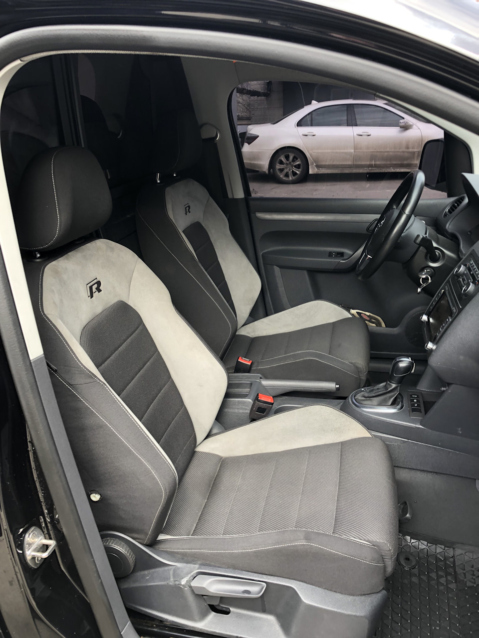 Caddy Сидіння R 1