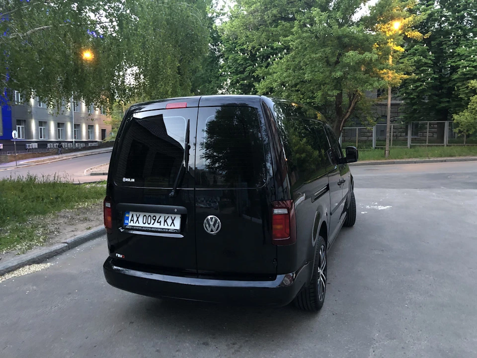 Задні ліхтарі на місці ✅