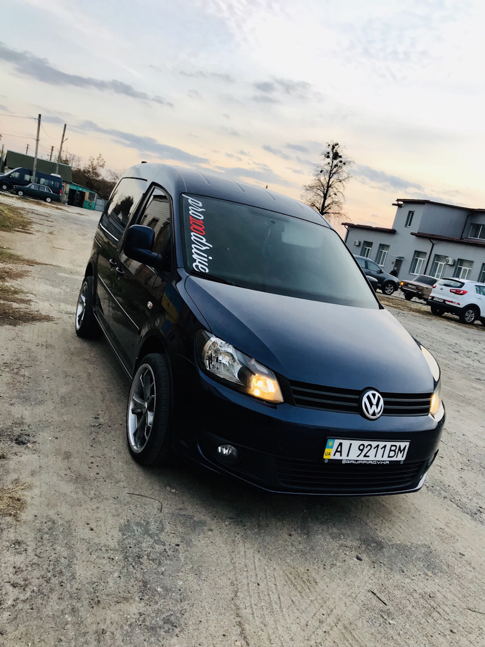 Який цоколь в оптиці VW Caddy 2011+ 1