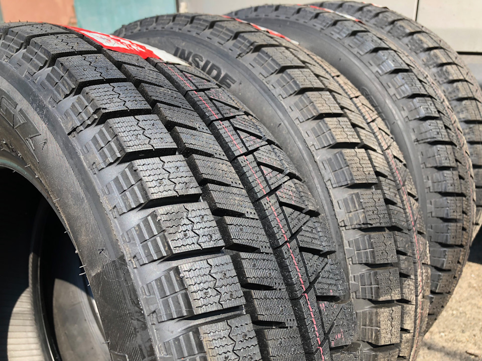 Перевзуття на зиму в Revo GZ 5