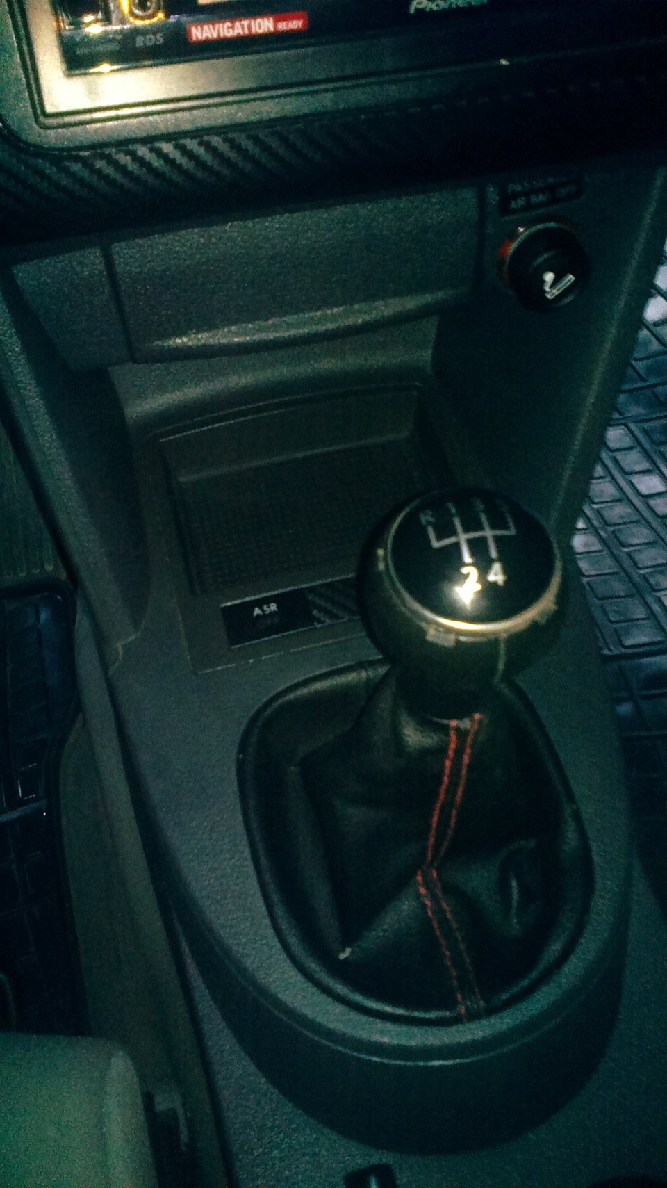 Встановив ручку КПП від Skoda 5