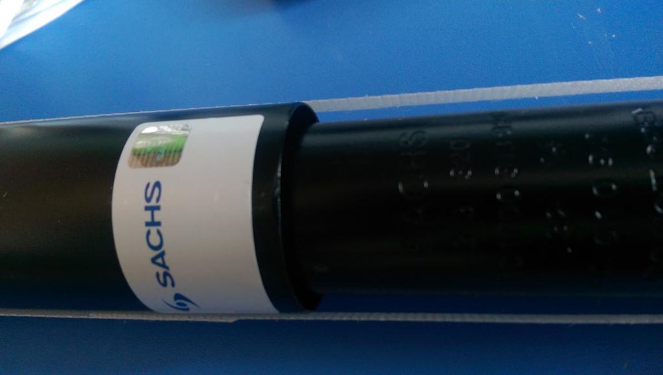 Задні амортизатори Sachs 4