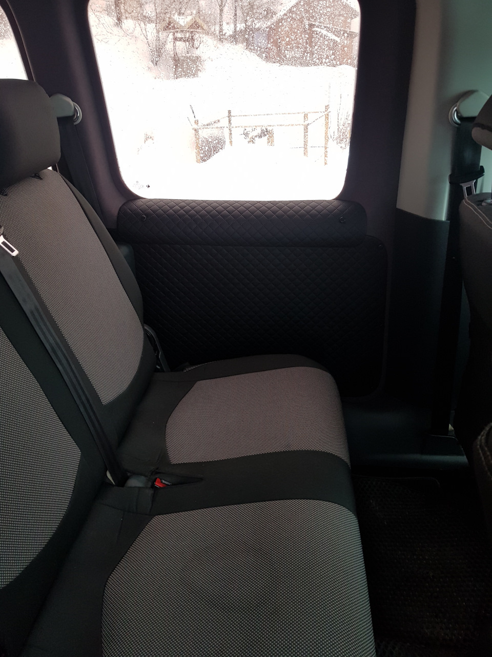 Пошиття салону caddy. Лухарі стайл 3