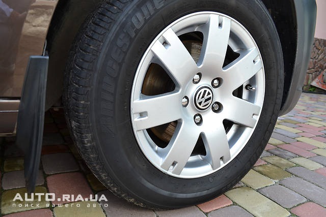 Продано 48-52 week / 2010 Bridgestone B250 Italy 2011 60% залишок 4мм + оригінальні легкосплавні диски 2012 Volkswagen R15 T517 (PASSAT B5/AUDI/SKODA) 1