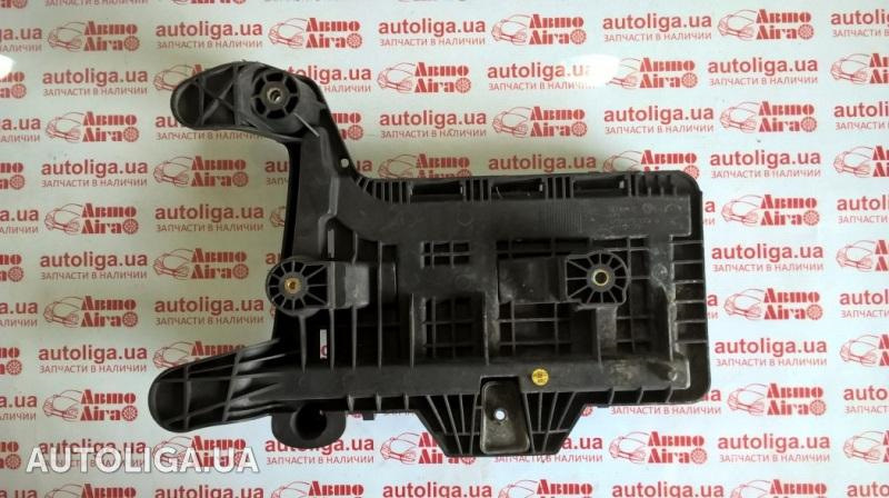Підставка акумулятора 1