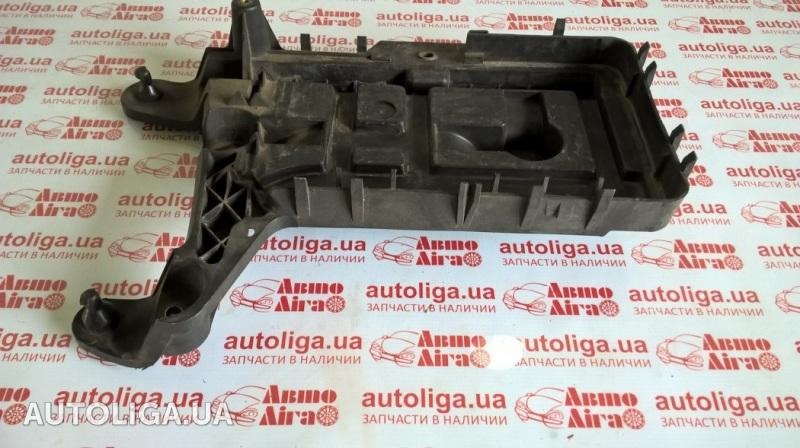 Підставка акумулятора 2