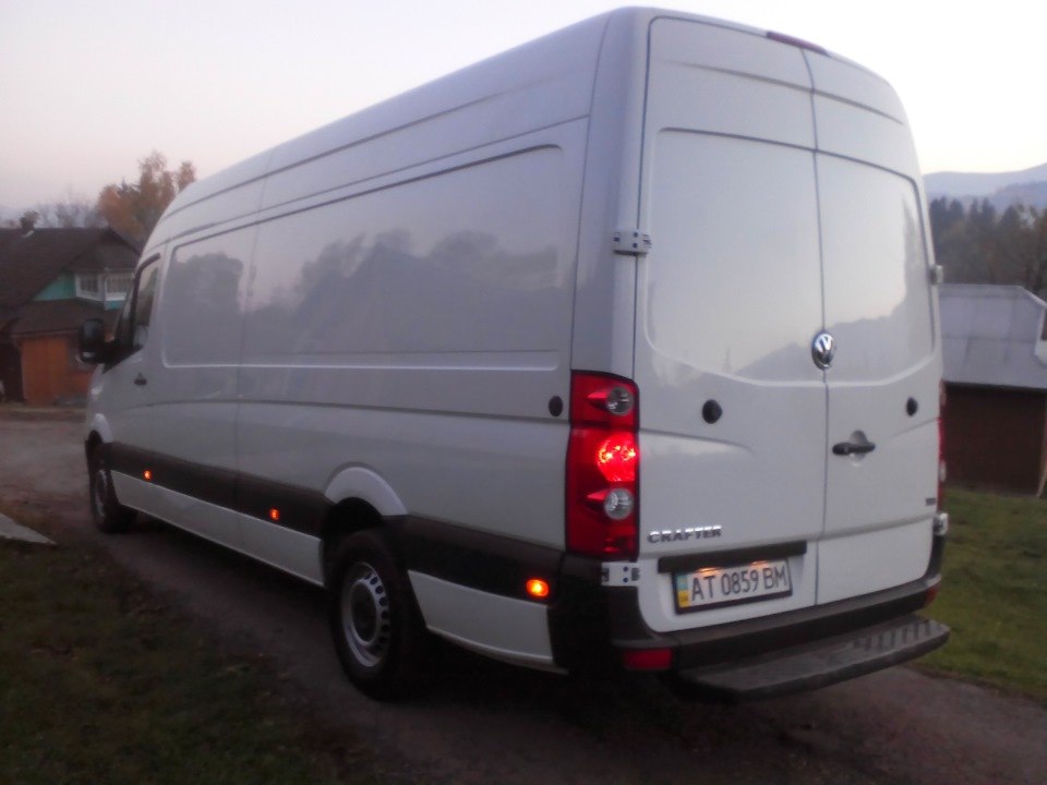 Volkswagen Crafter 2012 2.0Tdi euro 5 from France 186 t.km 3