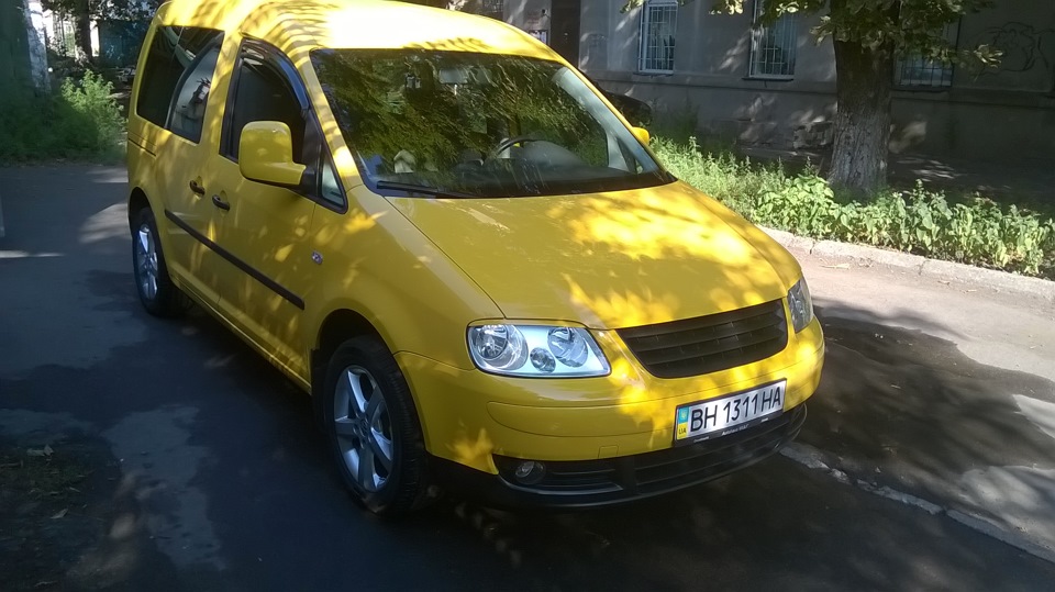 Бампер Touran 2
