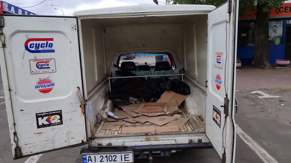 Перше знайомство, стан автомобіля та перше завдання. 5