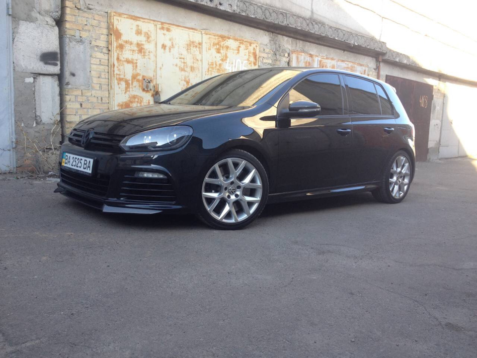 Губа для Golf 6R 1