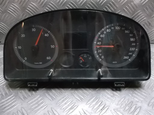 Максимально про приладові панелі для Caddy 2