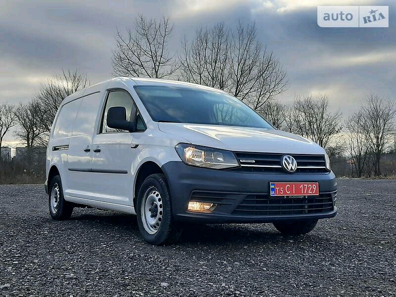 Пригнав на продаж хороший caddy 1,4 CNG 1