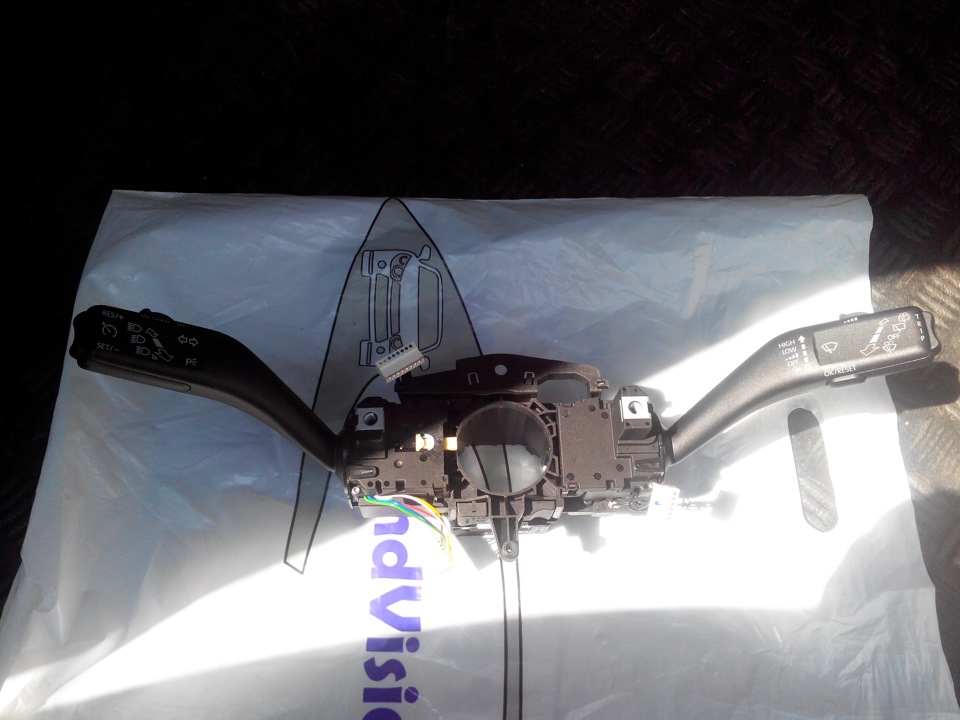 Caddy 2012 + Круїз-контроль + MFD 1