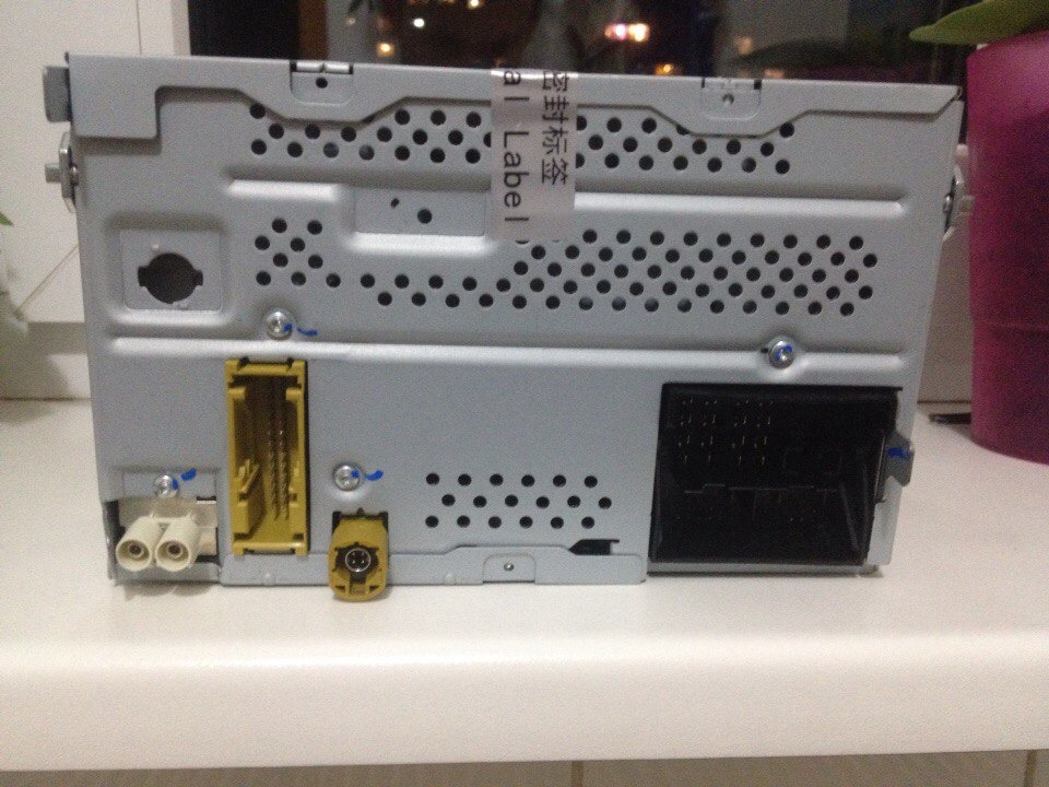 Магнітол RCD510 Dephi 4