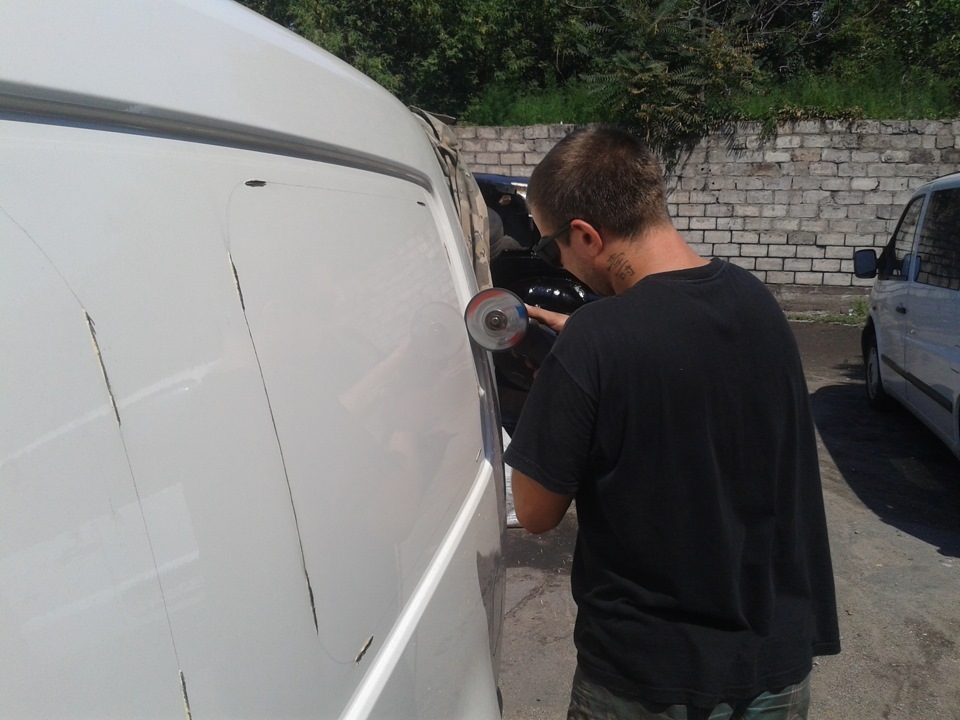 Вирізання віконних отворів 5