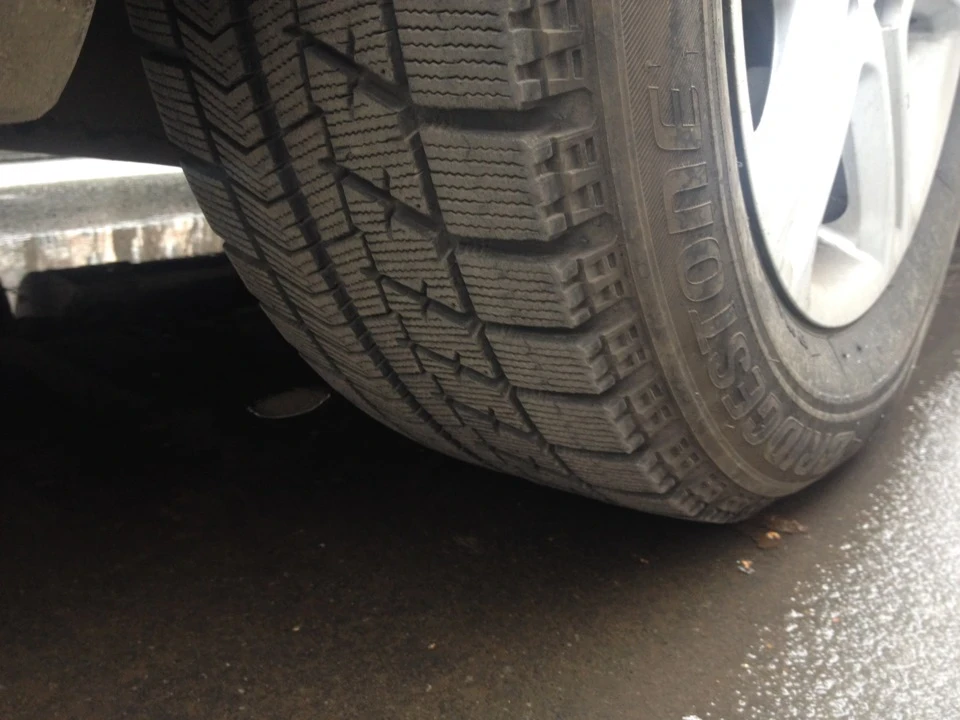 Зимова гума: Bridgestone Blizzak VRX