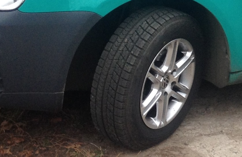 Зимова гума: Bridgestone Blizzak VRX 2