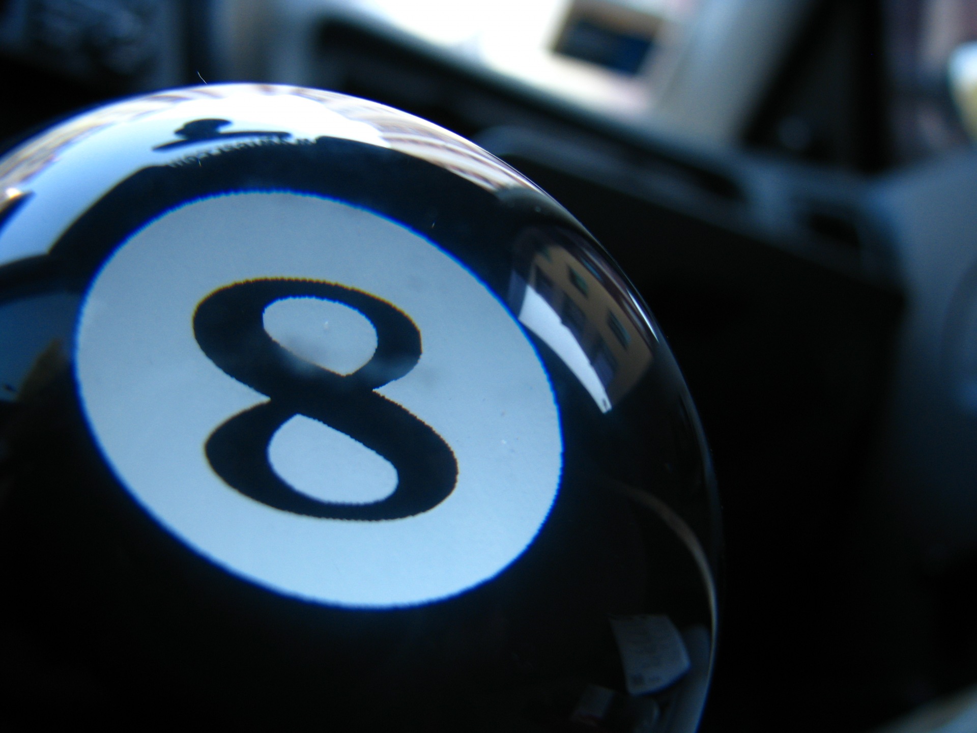 8-ball) 3