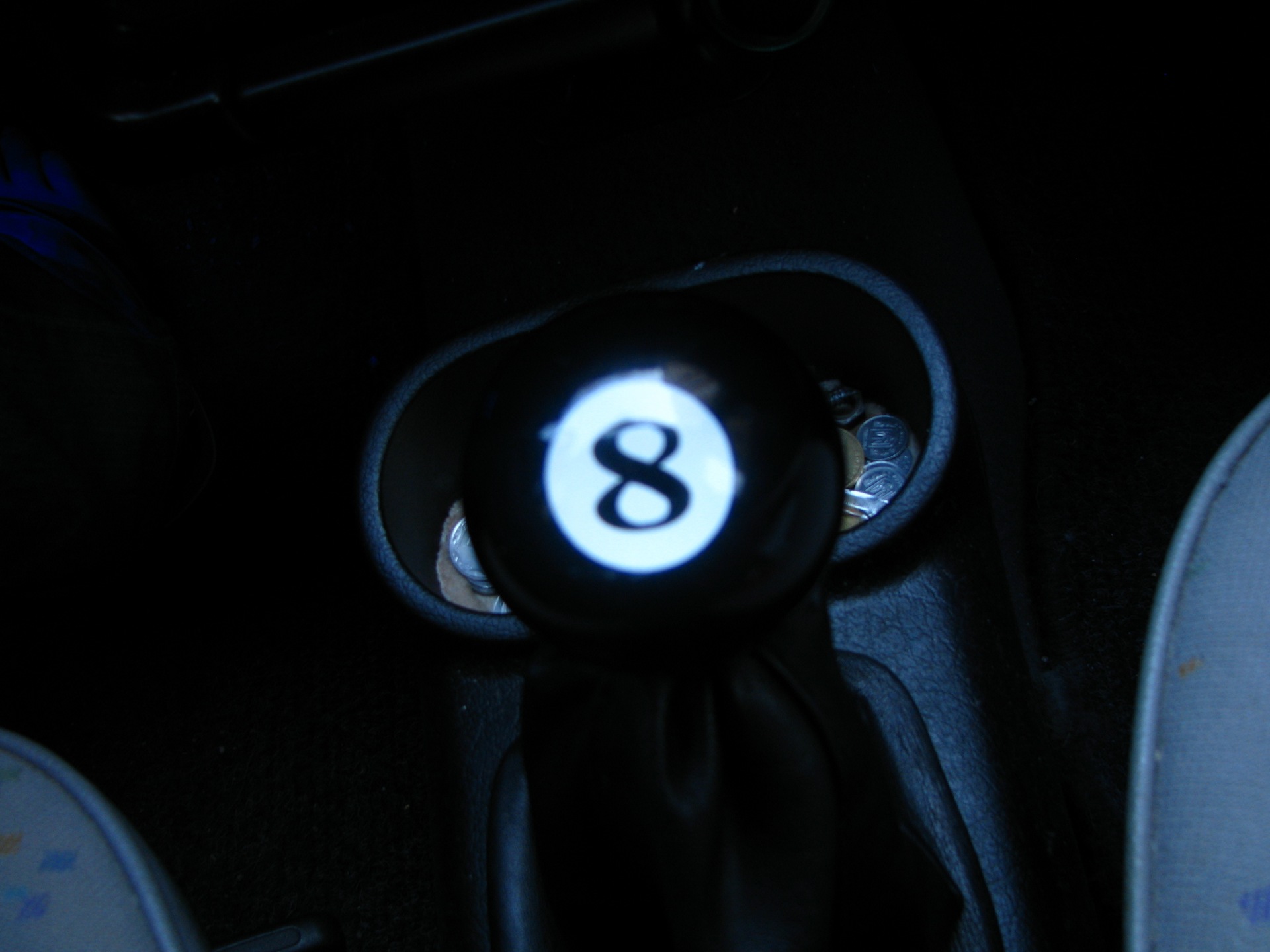 8-ball) 1
