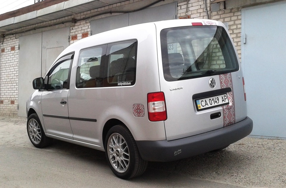 #23 - Caddy у вишиванці =) 1