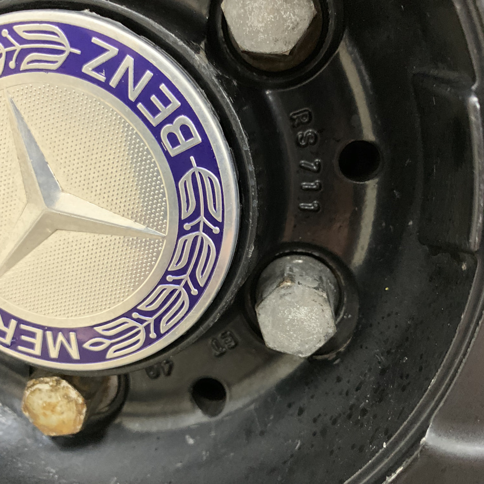 BBS RS 710/711 R18 та сум 3