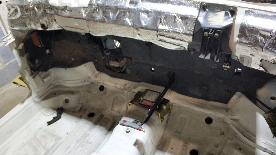 Складання. ч7. Wiring. Heater. Steering column 1