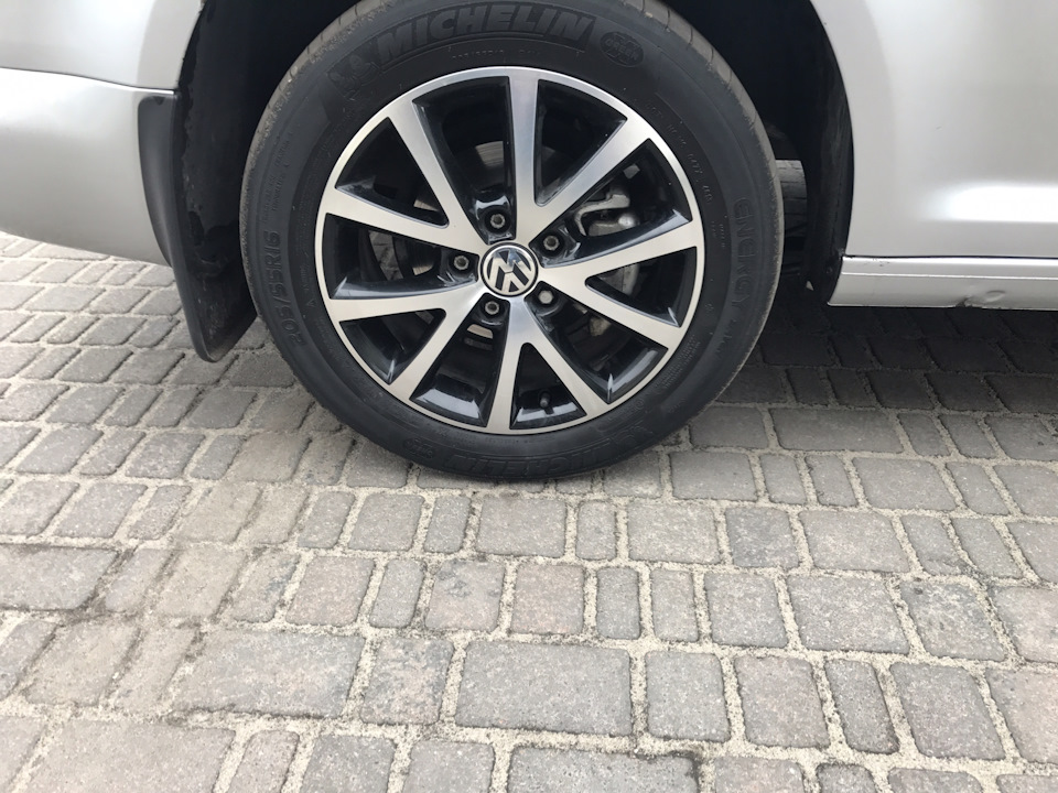 Диски vw touran 16 3