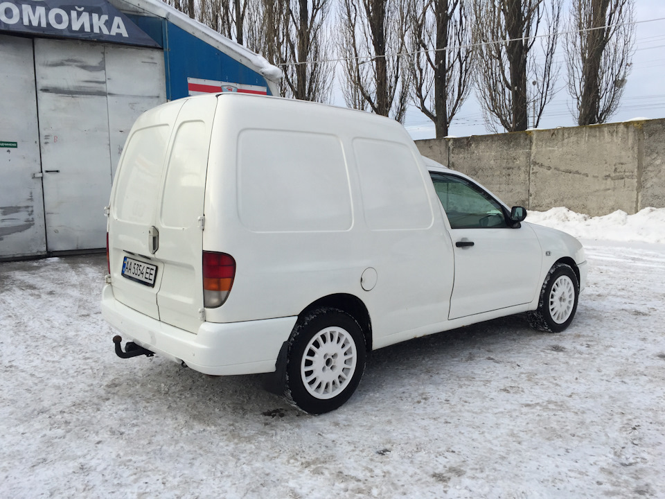 Привів до тями свого трудівника Caddy Мк2 3