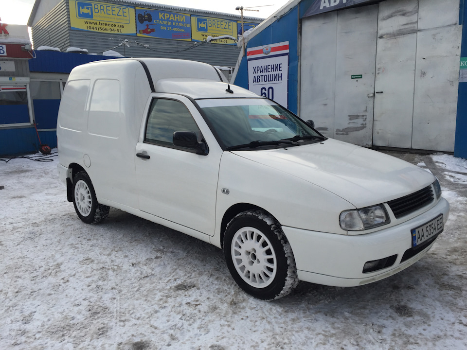 Привів до тями свого трудівника Caddy Мк2 2