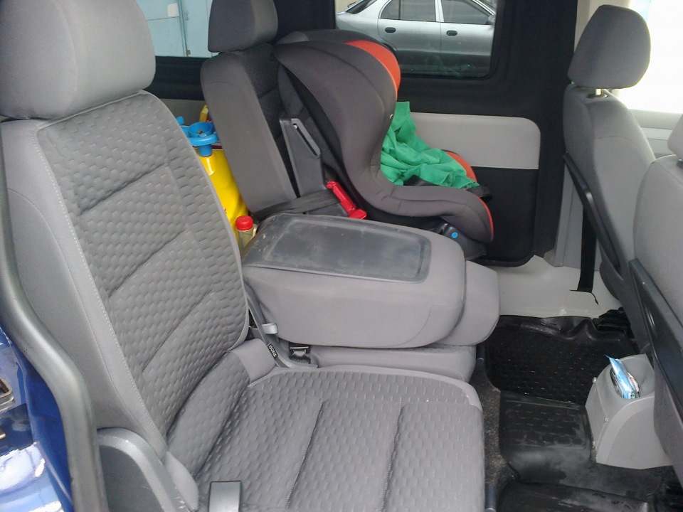 Сидушки з Volkswagen › Touran 3