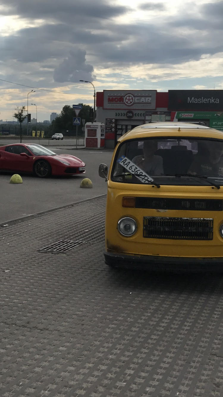 У центрі уваги) Cars&Coffee 5