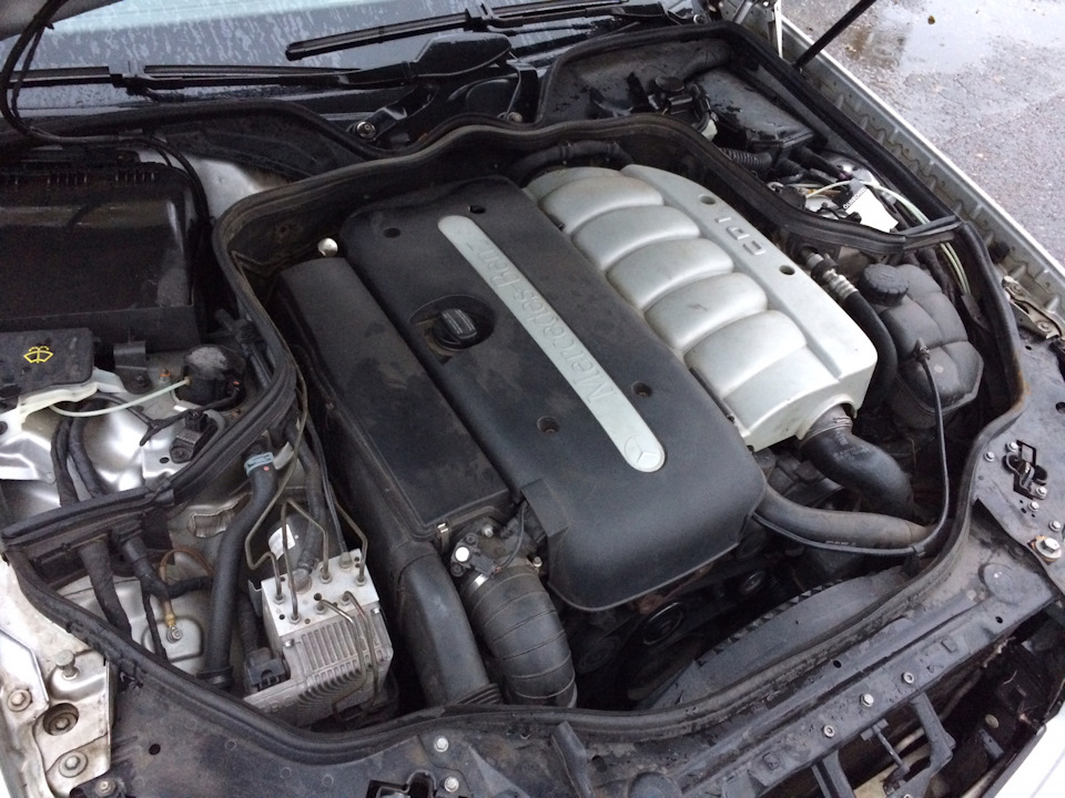 Увага, Продається Mercedes E class w211 3