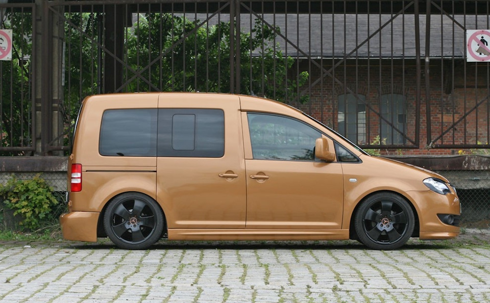 Німецький тюнінг Caddy 3, Life, 1.9 tdi - Шкіри багато не буває 2