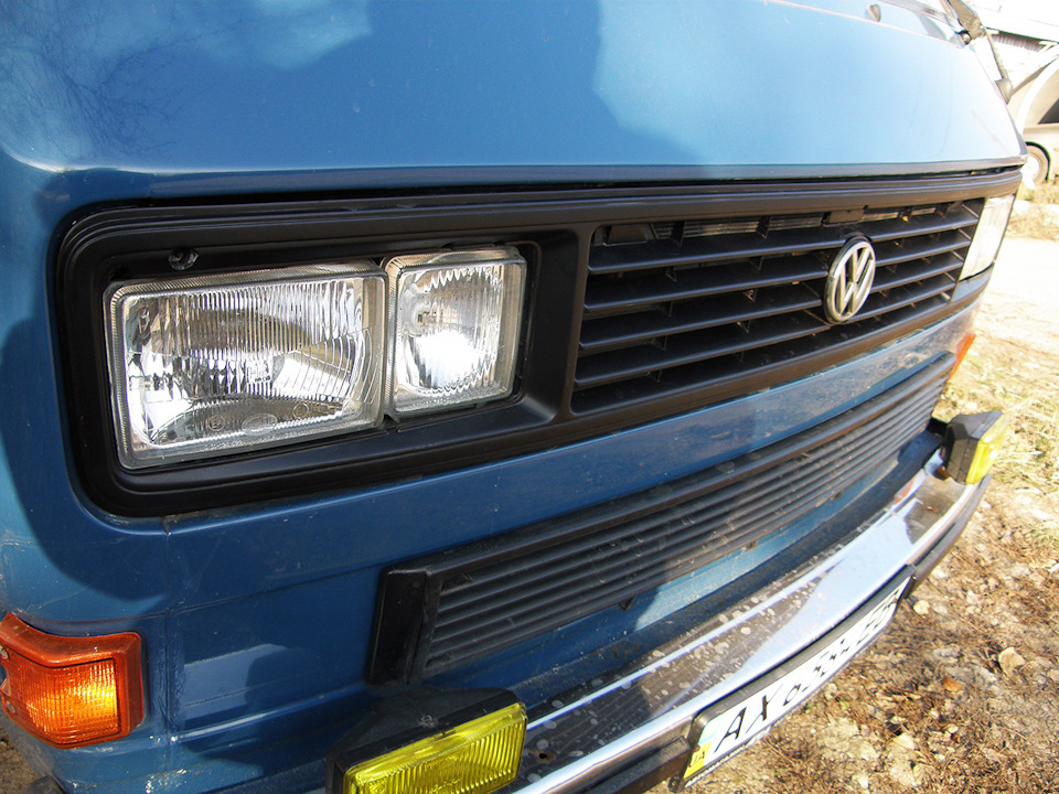 Емблема VW хром 3