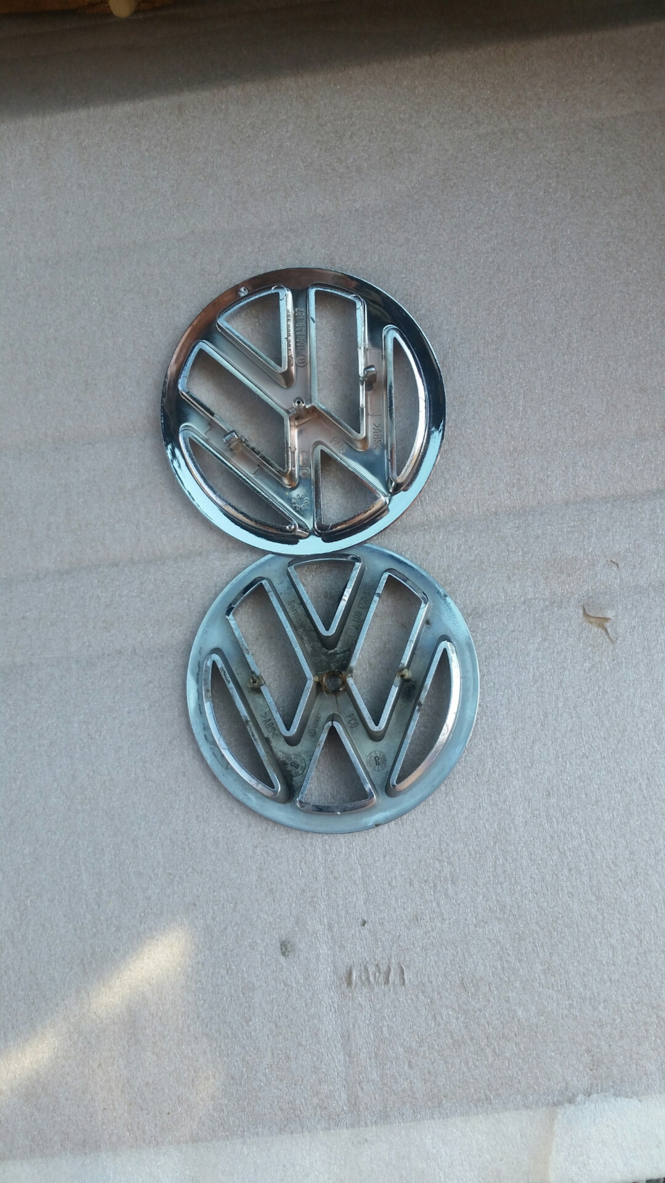 Третій значок VW 3