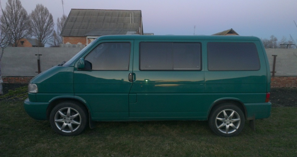 215/55R17 3